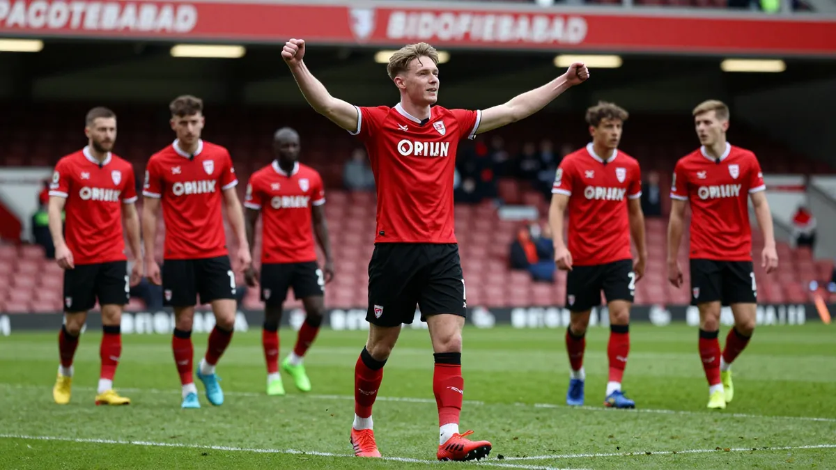 Middlesbrough Win Carabao Cup First Round with Lankshear's Debut Strike